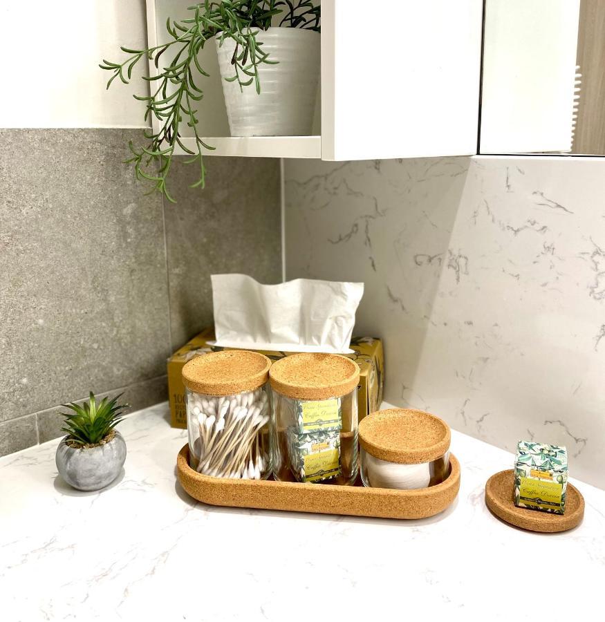 Atrium Apartman Heviz Mit Panoramaterrasse Und Tiefgarage Bagian luar foto